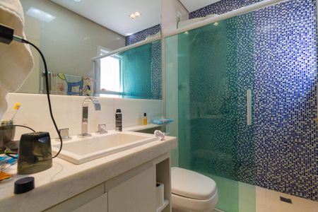 Casa à venda com 170m², 3 quartos e 3 vagasBanheiro 2