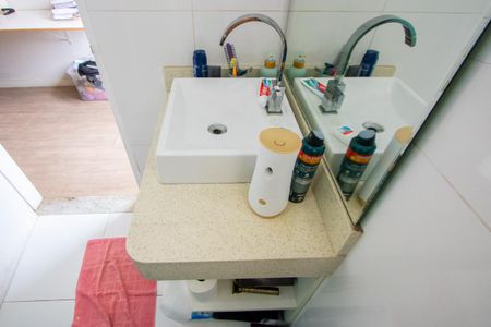 Casa à venda com 193m², 3 quartos e 6 vagasBanheiro social