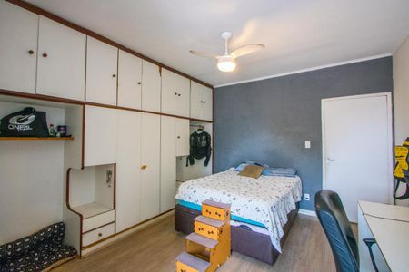 Casa à venda com 193m², 3 quartos e 6 vagasQuarto 2 - Suíte