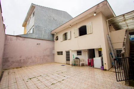 Casa à venda com 193m², 3 quartos e 6 vagasQuintal