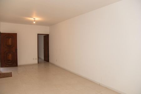 Sala de casa para alugar com 3 quartos, 200m² em Chácara Santo Antônio (zona Sul), São Paulo