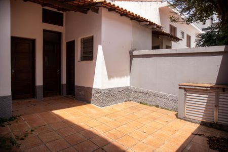 Casa à venda com 200m², 3 quartos e 4 vagasÁrea de Serviço