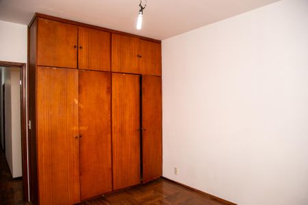 Casa à venda com 200m², 3 quartos e 4 vagasQuarto 1
