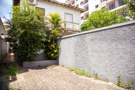 Casa à venda com 200m², 3 quartos e 4 vagasGaragem
