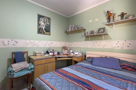 Casa à venda com 105m², 2 quartos e 2 vagasQuarto 1