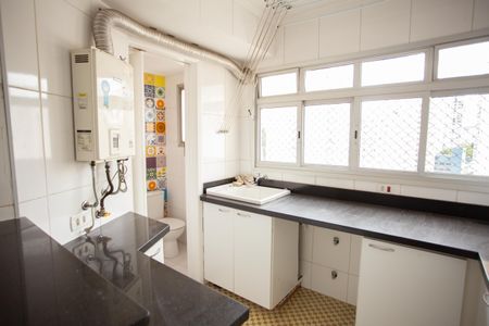 Apartamento à venda com 71m², 2 quartos e 1 vaga Apartamento à venda com 71m², 2 quartos e 1 vagaÁREA DE SERVIÇO