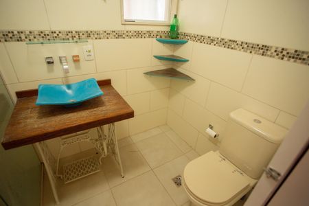 Apartamento à venda com 71m², 2 quartos e 1 vaga Apartamento à venda com 71m², 2 quartos e 1 vagaBANHEIRO