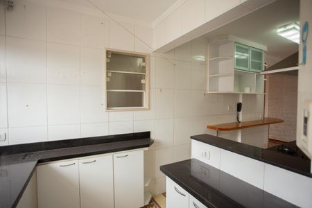 Apartamento à venda com 71m², 2 quartos e 1 vaga Apartamento à venda com 71m², 2 quartos e 1 vagaÁREA DE SERVIÇO