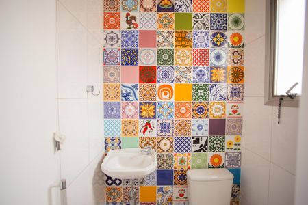 Apartamento à venda com 71m², 2 quartos e 1 vaga Apartamento à venda com 71m², 2 quartos e 1 vagaLAVABO DA ÁREA DE SERVIÇO