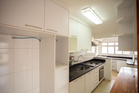 Apartamento à venda com 71m², 2 quartos e 1 vaga Apartamento à venda com 71m², 2 quartos e 1 vagaCOZINHA