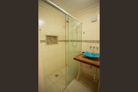 Apartamento à venda com 71m², 2 quartos e 1 vaga Apartamento à venda com 71m², 2 quartos e 1 vagaBANHEIRO