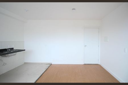 Sala de apartamento para alugar com 2 quartos, 42m² em Jardim Maria Duarte, São Paulo