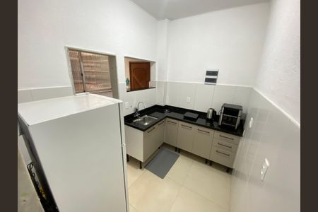 Apartamento à venda com 59m², 2 quartos e 1 vagaCozinha