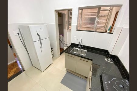 Apartamento à venda com 59m², 2 quartos e 1 vagaCozinha