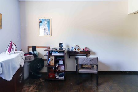 Casa à venda com 397m², 4 quartos e 6 vagasQuarto 1 - Suíte