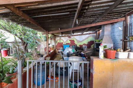 Casa à venda com 397m², 4 quartos e 6 vagasQuintal 