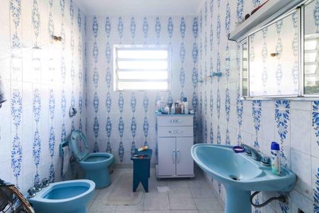 Casa à venda com 397m², 4 quartos e 6 vagasBanheiro