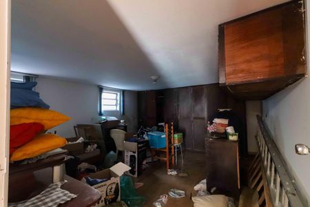 Casa à venda com 397m², 4 quartos e 6 vagasEdícula 