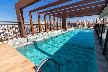 Apartamento à venda com 30m², 1 quarto e sem vaga Apartamento à venda com 30m², 1 quarto e sem vagaÁrea comum - Piscina