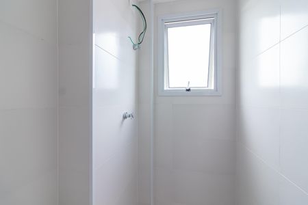 Banheiro de apartamento à venda com 1 quarto, 30m² em Jardim São Paulo, São Paulo