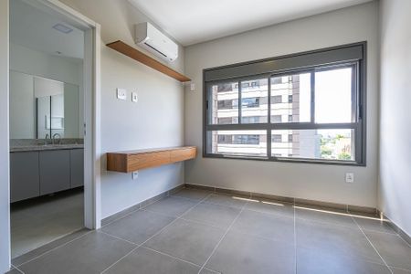 Suíte 1 de apartamento para alugar com 2 quartos, 80m² em Pinheiros, São Paulo