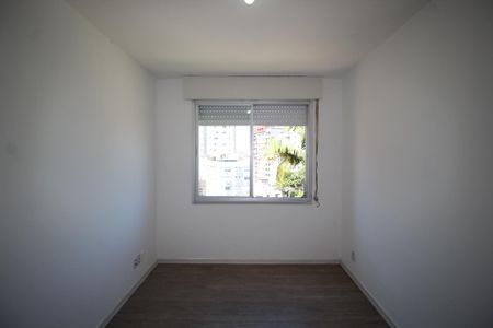 Sala de apartamento à venda com 3 quartos, 76m² em Bela Vista, Porto Alegre