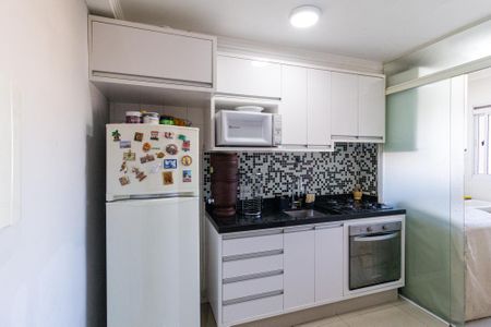 Apartamento à venda com 47m², 2 quartos e 1 vagaCozinha e área de serviço
