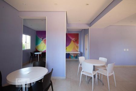 Apartamento à venda com 47m², 2 quartos e 1 vagaÁrea comum - Salão de festas