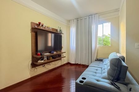 Sala de apartamento à venda com 3 quartos, 65m² em Tirol, Contagem