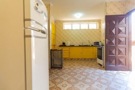 Casa à venda com 132m², 3 quartos e 2 vagasCozinha