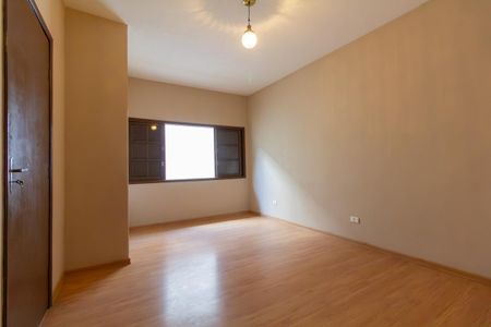 Casa à venda com 132m², 3 quartos e 2 vagasQuarto 3