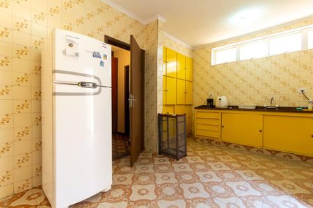 Casa à venda com 132m², 3 quartos e 2 vagasCozinha