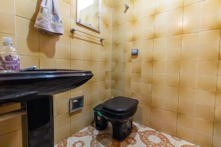 Casa à venda com 132m², 3 quartos e 2 vagasBanheiro 2