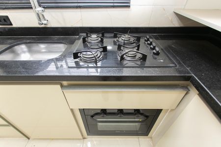 Casa à venda com 42m², 1 quarto e sem vaga Casa à venda com 42m², 1 quarto e sem vagaCozinha - Fogão