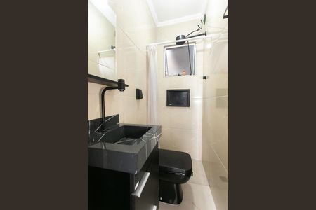 Casa à venda com 42m², 1 quarto e sem vaga Casa à venda com 42m², 1 quarto e sem vagaBanheiro