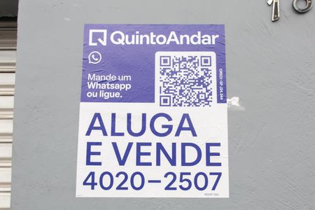 Casa à venda com 42m², 1 quarto e sem vaga Casa à venda com 42m², 1 quarto e sem vagaPlaca