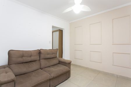Casa à venda com 42m², 1 quarto e sem vaga Casa à venda com 42m², 1 quarto e sem vagaSala