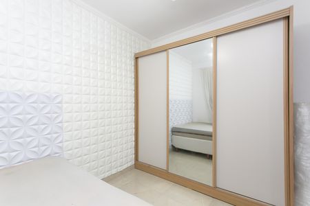 Casa à venda com 42m², 1 quarto e sem vaga Casa à venda com 42m², 1 quarto e sem vagaQuarto