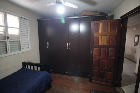 Quarto 1 de casa para alugar com 5 quartos, 360m² em Conjunto Agua Branca, Contagem