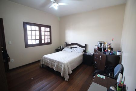 Casa à venda com 360m², 5 quartos e 3 vagasQuarto 3