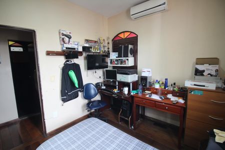 Casa à venda com 360m², 5 quartos e 3 vagasQuarto 4