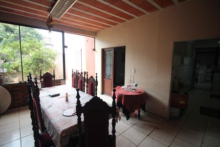 Casa à venda com 360m², 5 quartos e 3 vagasCozinha