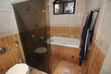 Casa à venda com 360m², 5 quartos e 3 vagasSuite Quarto 3