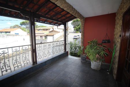 Casa à venda com 360m², 5 quartos e 3 vagasVaranda