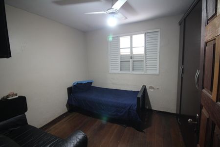 Casa à venda com 360m², 5 quartos e 3 vagasQuarto 1