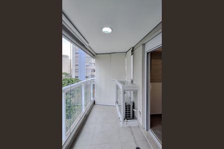 Apartamento para alugar com 40m², 1 quarto e sem vaga Apartamento para alugar com 40m², 1 quarto e sem vagaVaranda do Quarto