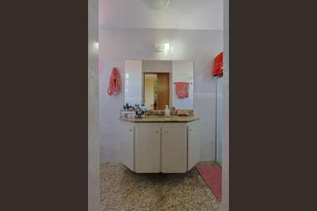 Apartamento à venda com 126m², 3 quartos e 2 vagas Apartamento à venda com 126m², 3 quartos e 2 vagasBanheiro da Suíte