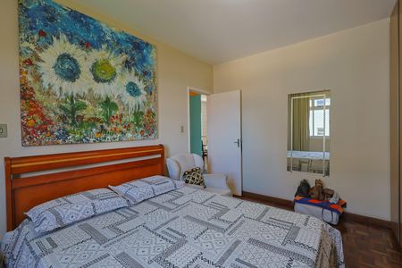 Apartamento à venda com 126m², 3 quartos e 2 vagas Apartamento à venda com 126m², 3 quartos e 2 vagasSuíte