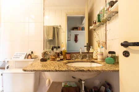 Apartamento à venda com 59m², 2 quartos e 1 vagaBanheiro da Suíte