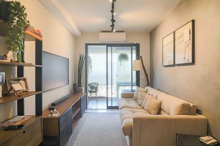 Sala de apartamento à venda com 2 quartos, 57m² em Ferreira, São Paulo